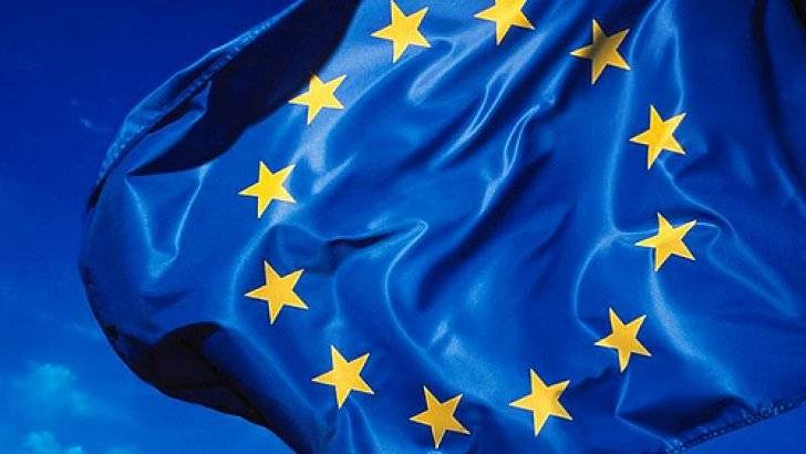 European Flag1 | Techlog.gr - Χρήσιμα νέα τεχνολογίας