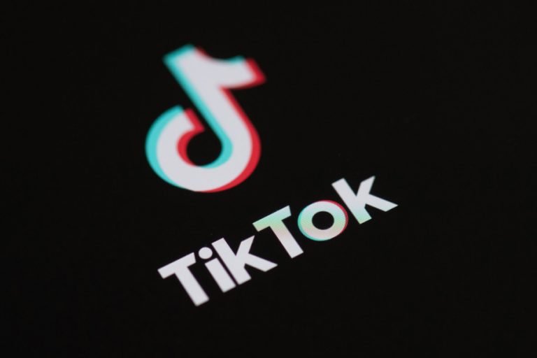 TikTok Logo1 | Techlog.gr - Χρήσιμα νέα τεχνολογίας