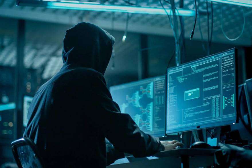 2,3 εκατ. τραπεζικές κάρτες διέρρευσαν στο dark web σε μια διετία