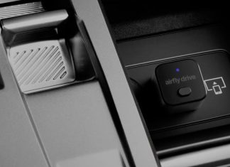 AirFly Drive: Το μικρό gadget που κάνει το ενσύρματο CarPlay ασύρματο